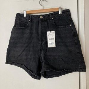 NWT Black Zara Mom Denim Jean Short 44